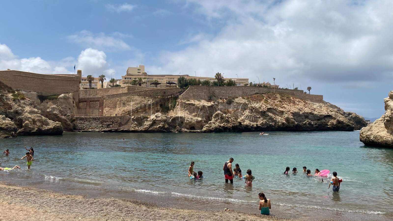 Las playas están llenas pero no masificadas en los primeros días del mes de julio