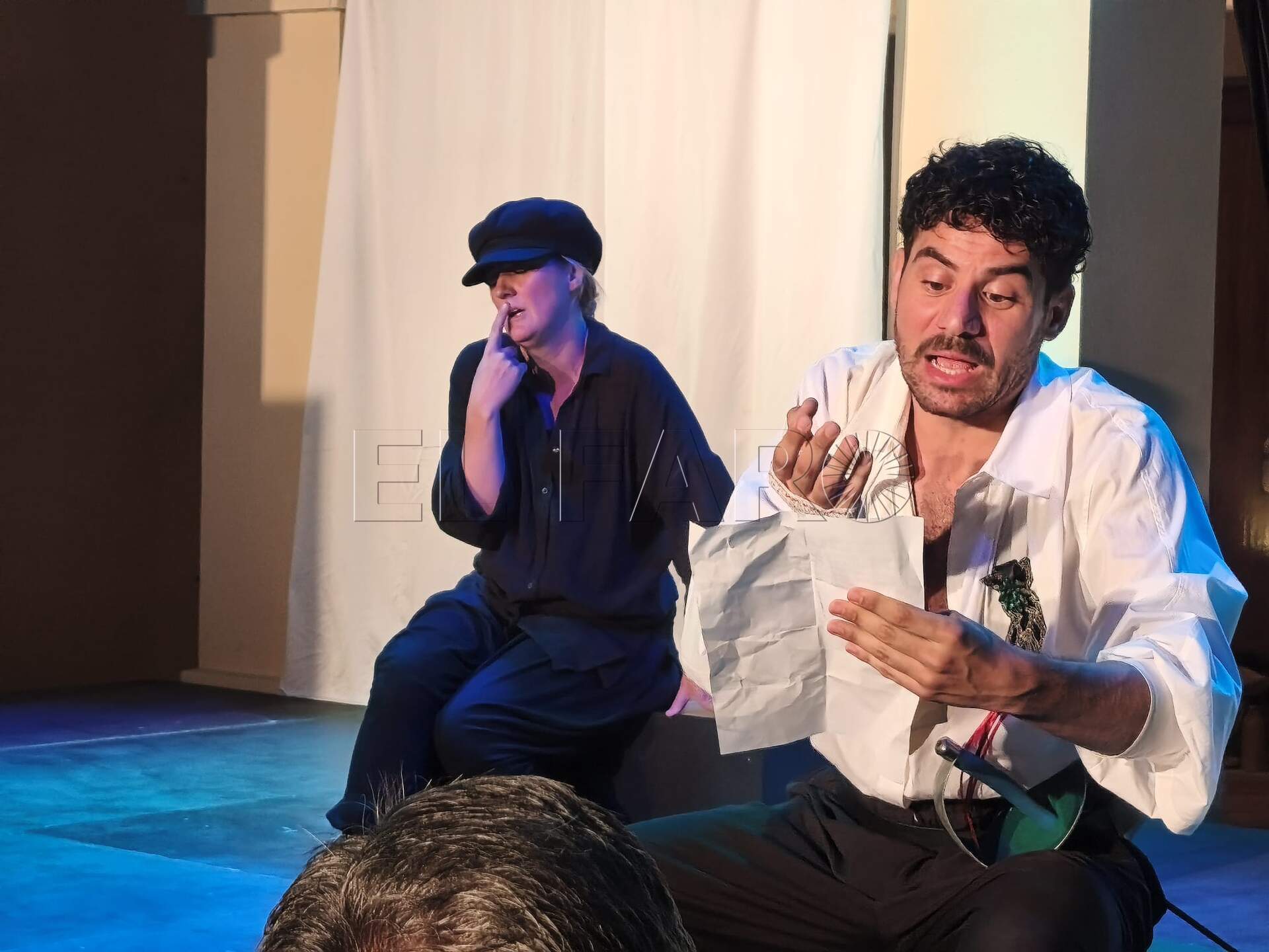 Obra de teatro de la adaptación de 'La dama duende' por la compañía Con-Sentido Teatro el pasado mes de julio. -Archivo-