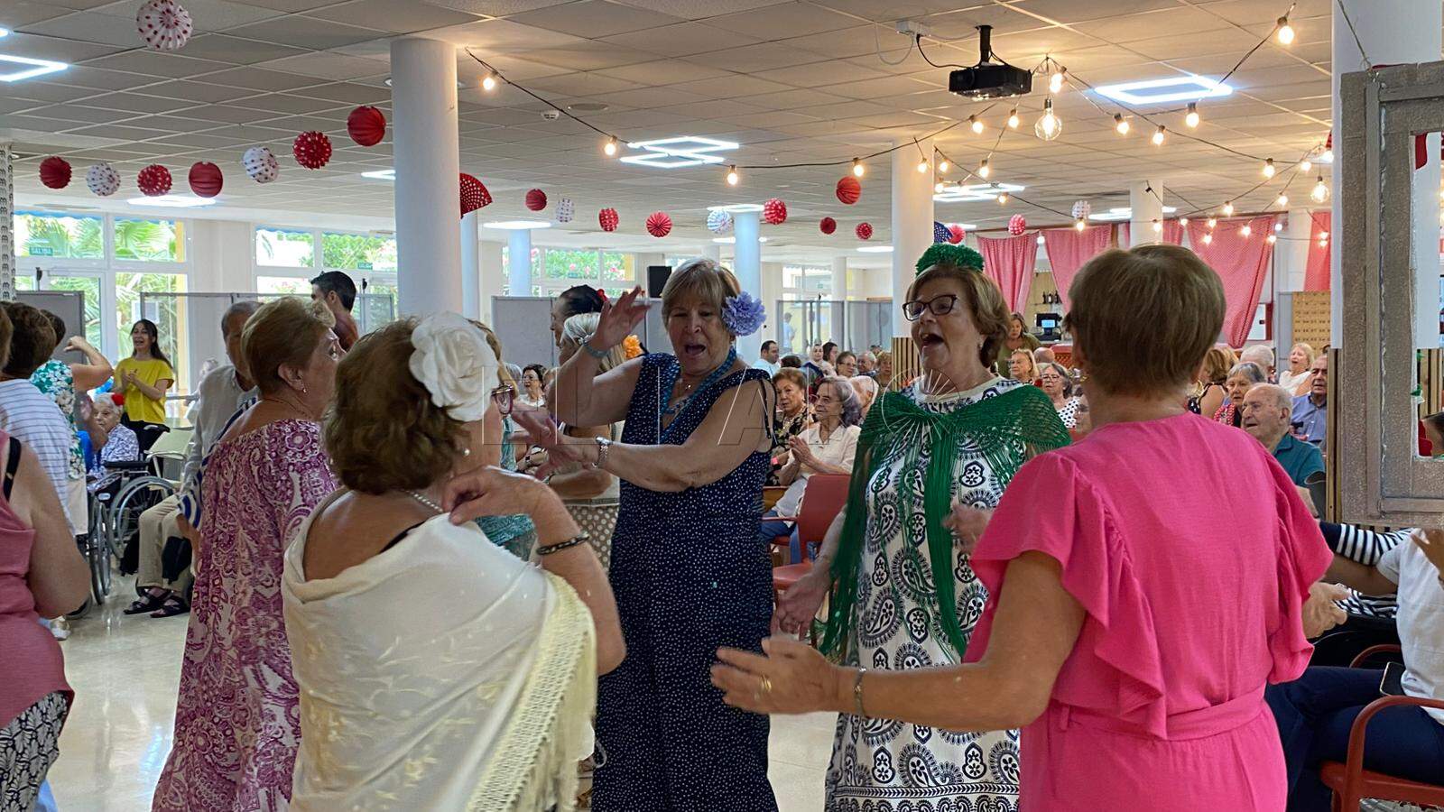 Arranca la Feria en el Centro Social de Mayores