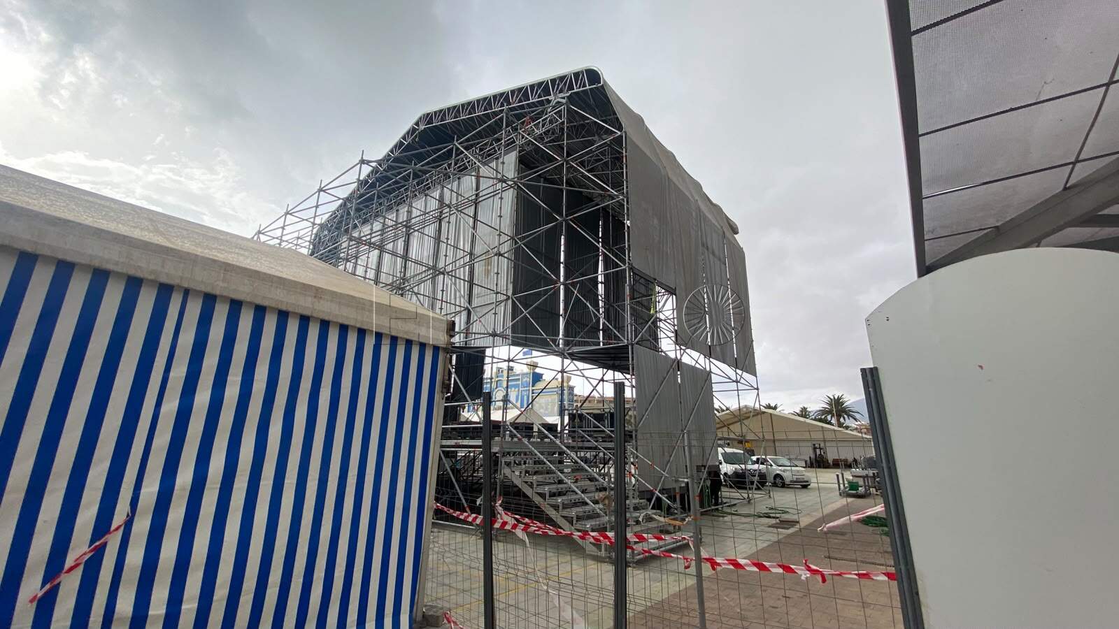 Últimos preparativos para la Feria de Melilla 2026