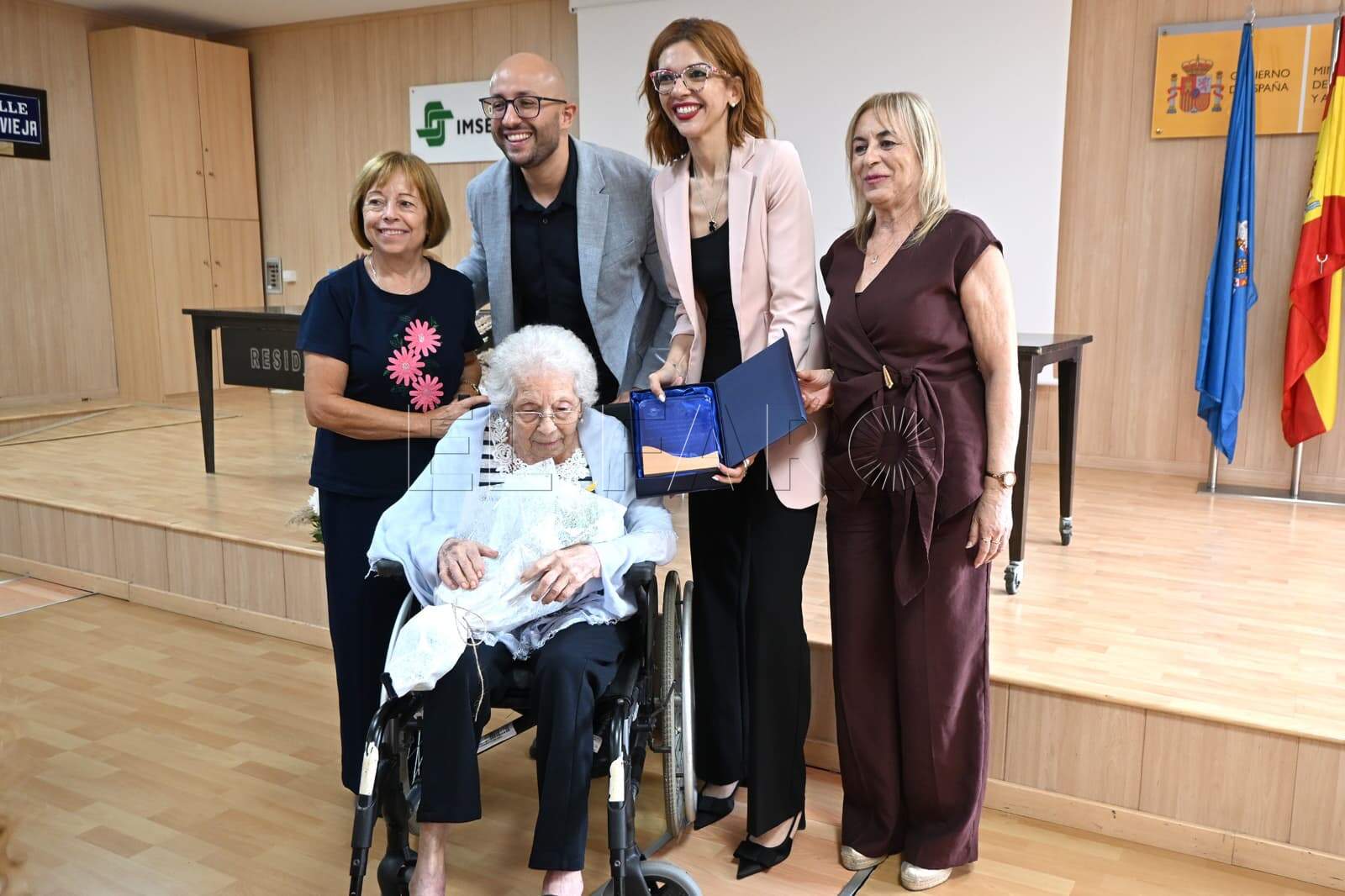 Homenaje a residentes, profesionales y familias por el Día de las Personas Mayores