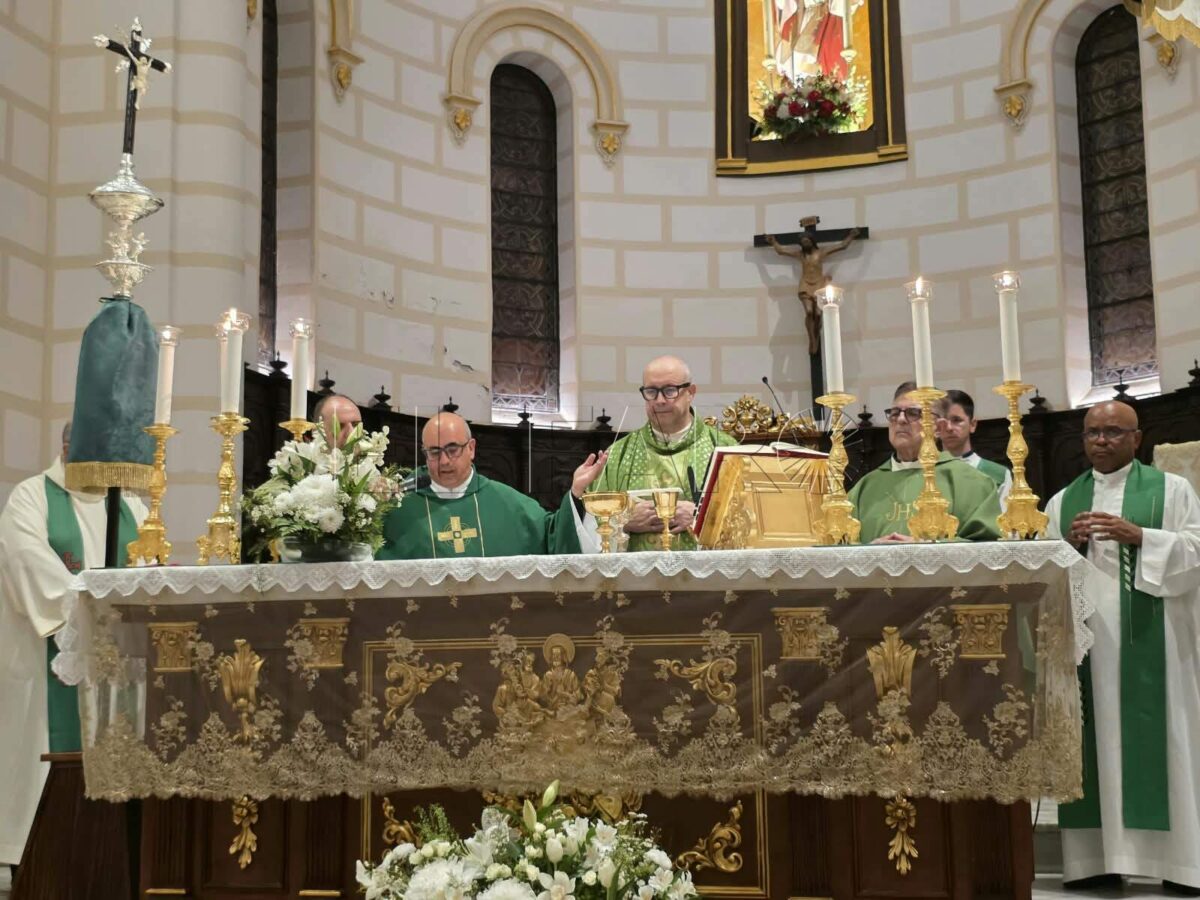 José Luis Pastor jura su cargo como vicario Episcopal con un mensaje de vocación de servicio