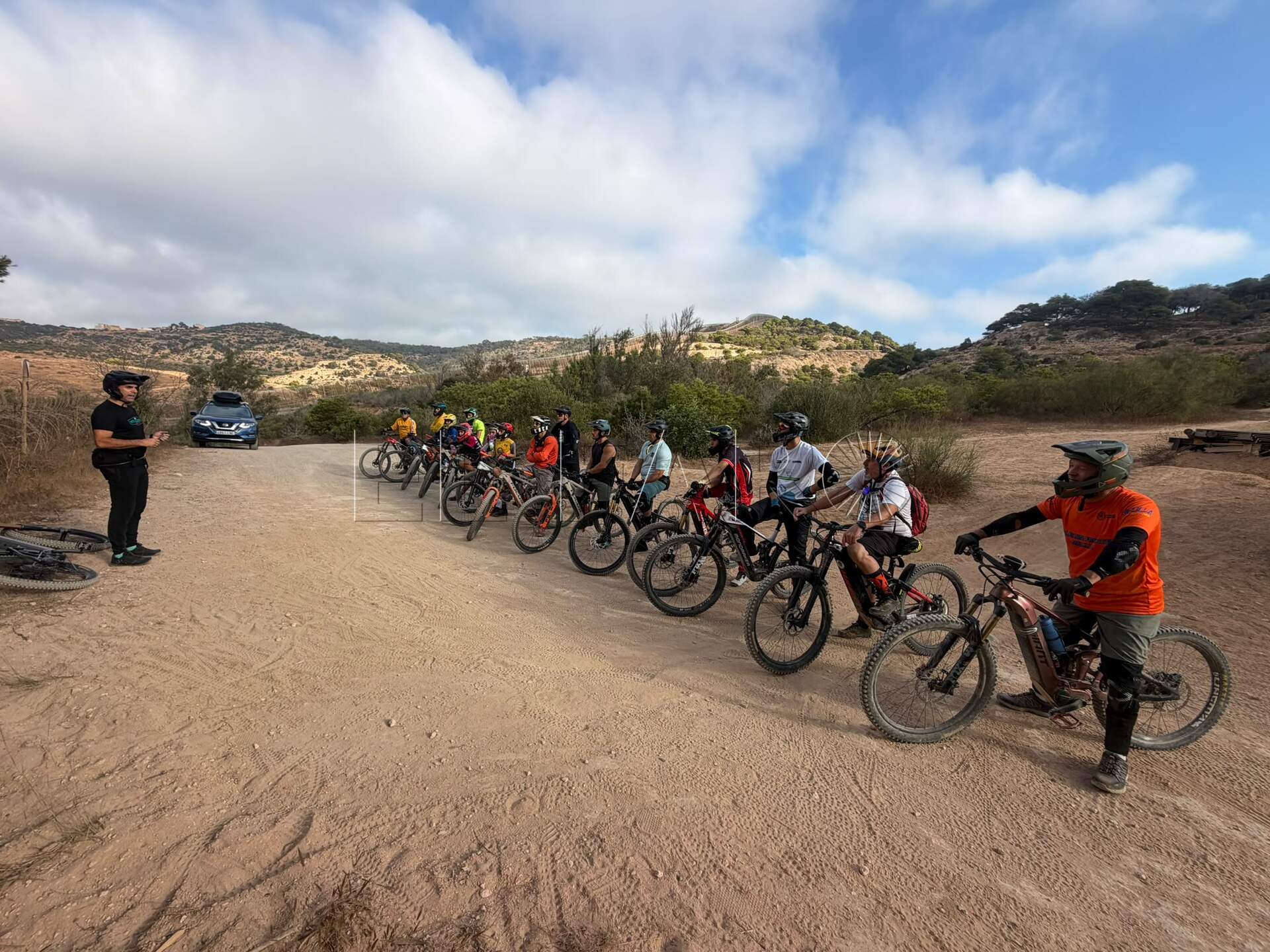 Éxito en el curso de conducción de enduro MTB por Andy Muñoz