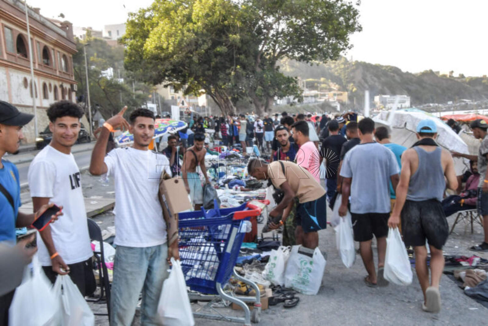 El Gobierno quiere desalentar las avalanchas a Ceuta y Melilla desde las redes sociales