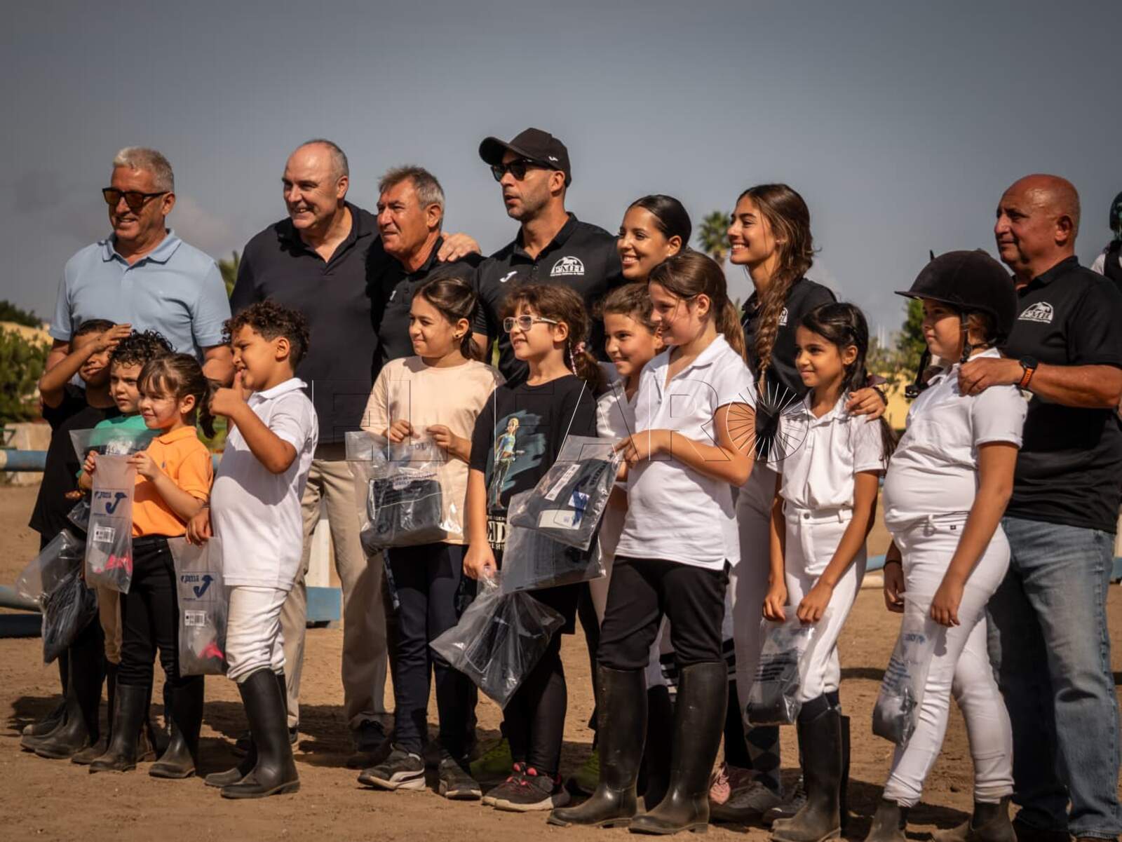 El III Concurso Hípico de Saltos reúne a 31 jinetes y amazonas en las instalaciones del CMAP Melilla (incluye galería de fotos)