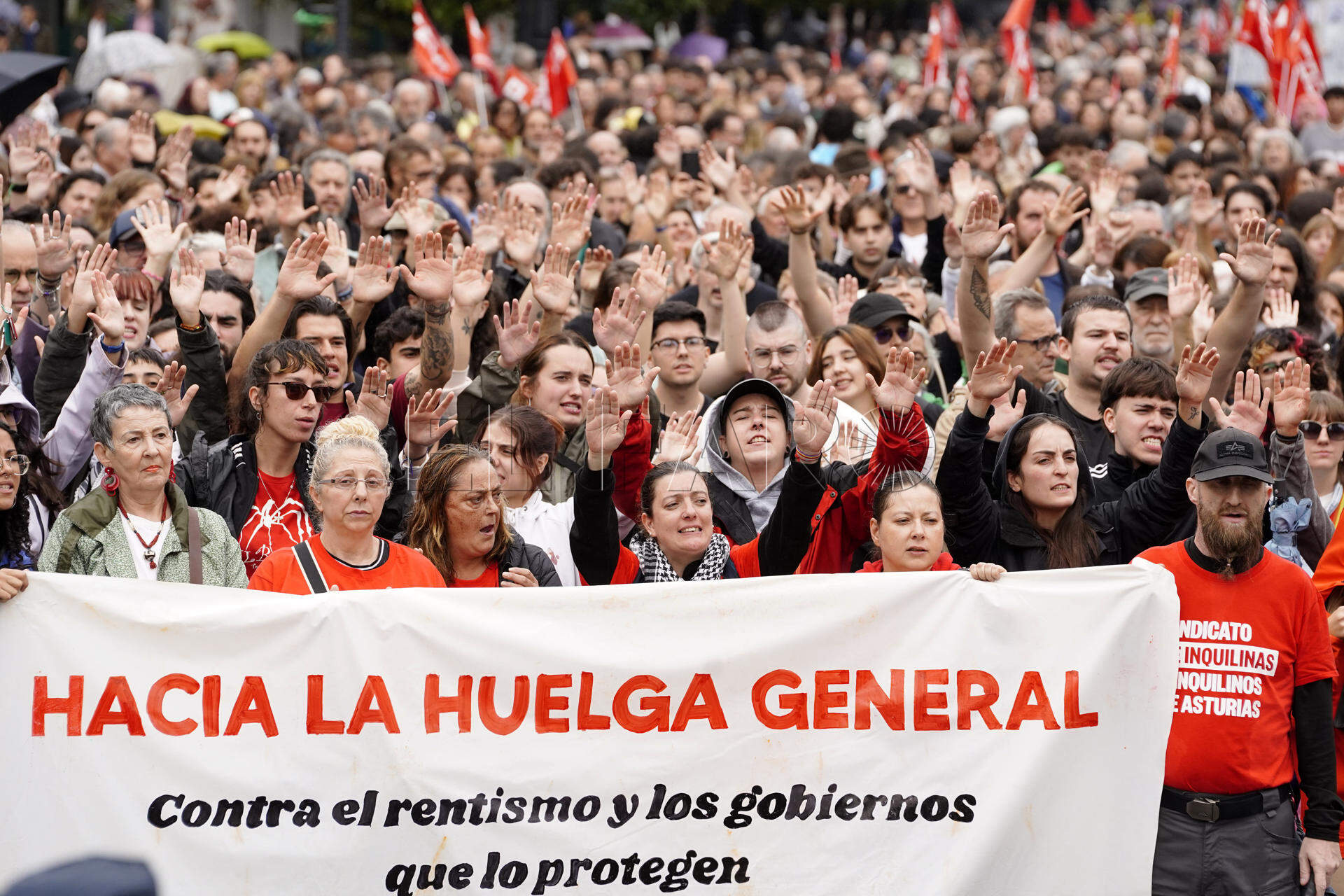 Imbroda dice que "canta mucho" una huelga general a días de la campaña electoral