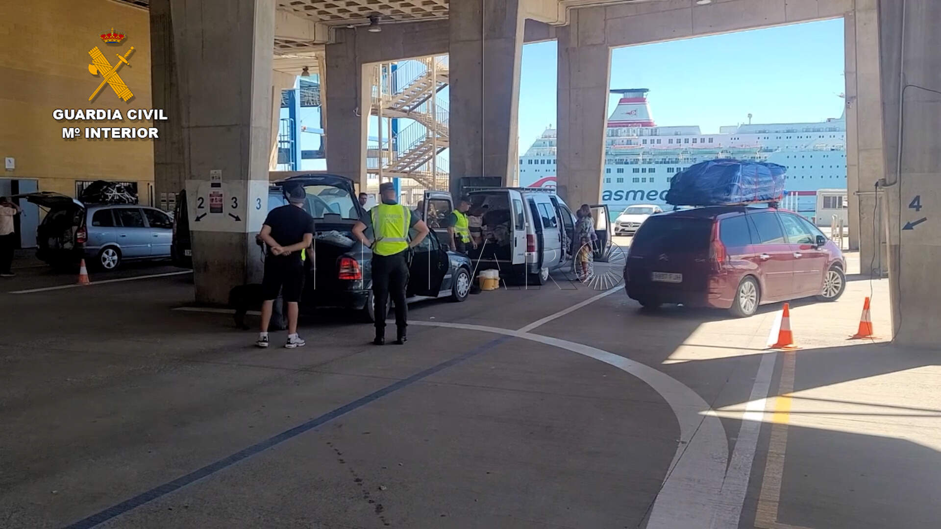 La Guardia Civil intercepta más de 25 kilos de hachís en el puerto
