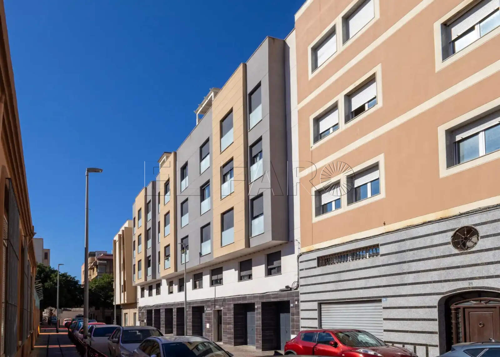 Mohatar critica el modo “chafardero” en que el Gobierno ha elaborado los decretos de vivienda