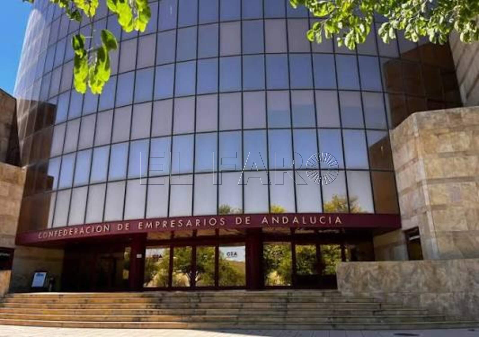Melilla presenta en Sevilla sus oportunidades para atraer nuevas empresas e inversiones