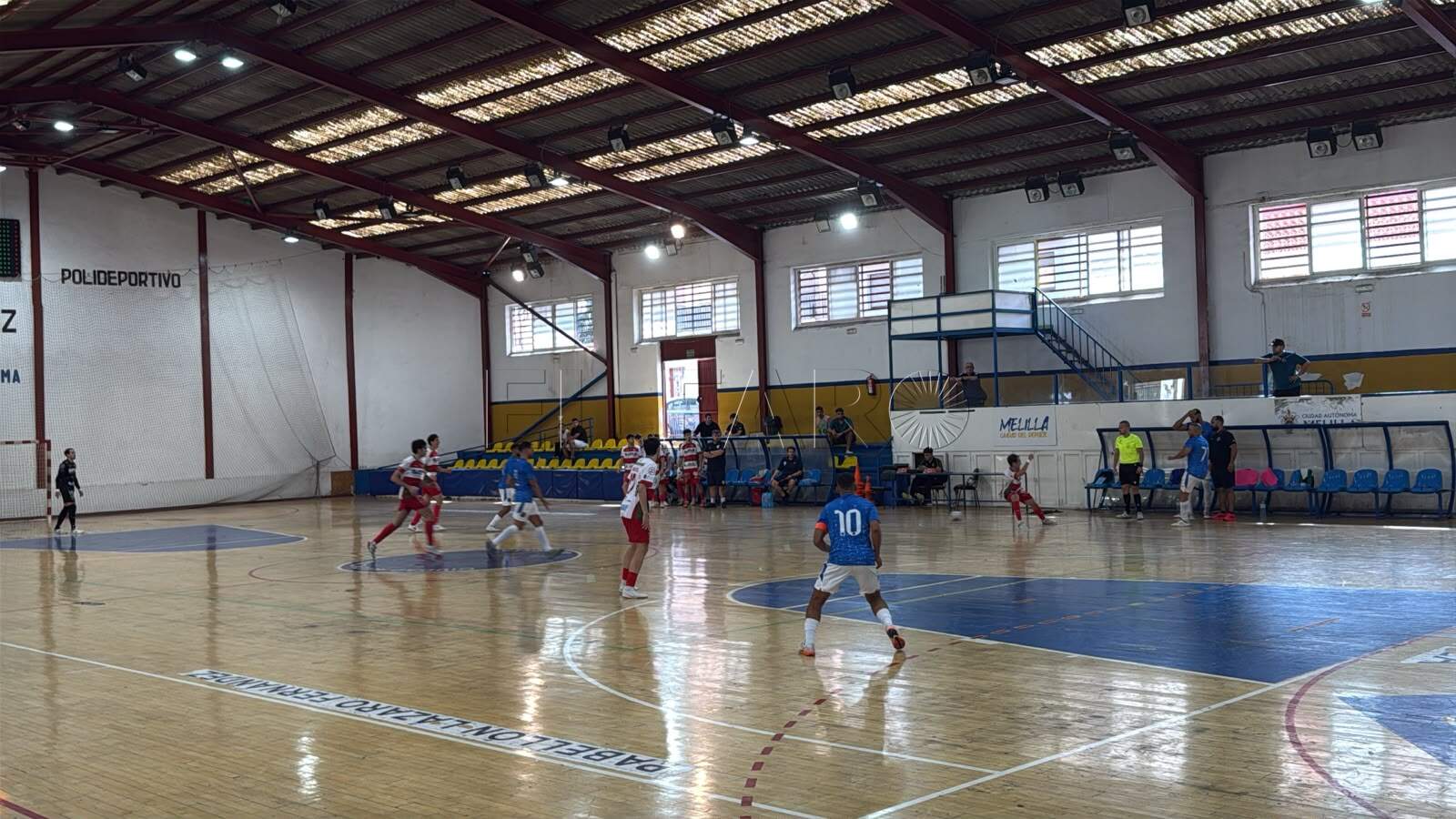 El Rusadir no puede puntuar en un partido que fue muy igualado