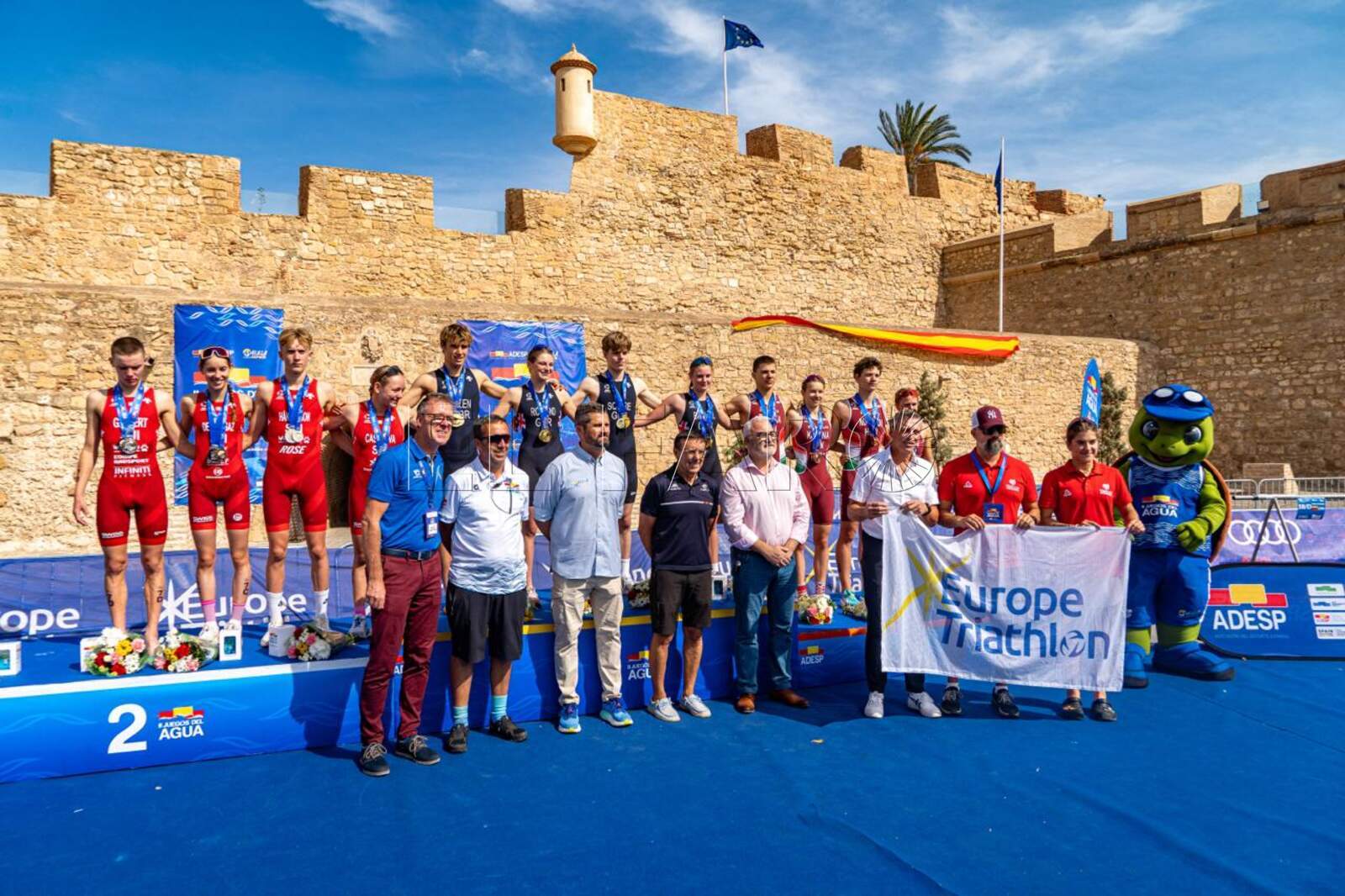 Gran Bretaña gana el Relevo Mixto del Triatlón Youth Melilla (incluye galería de fotos)