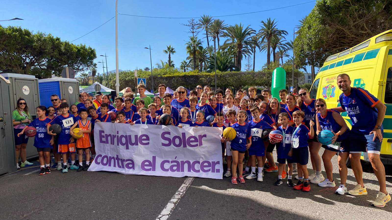 Galería de fotos de la XIII Carrera "En Marcha contra el Cáncer" de Melilla