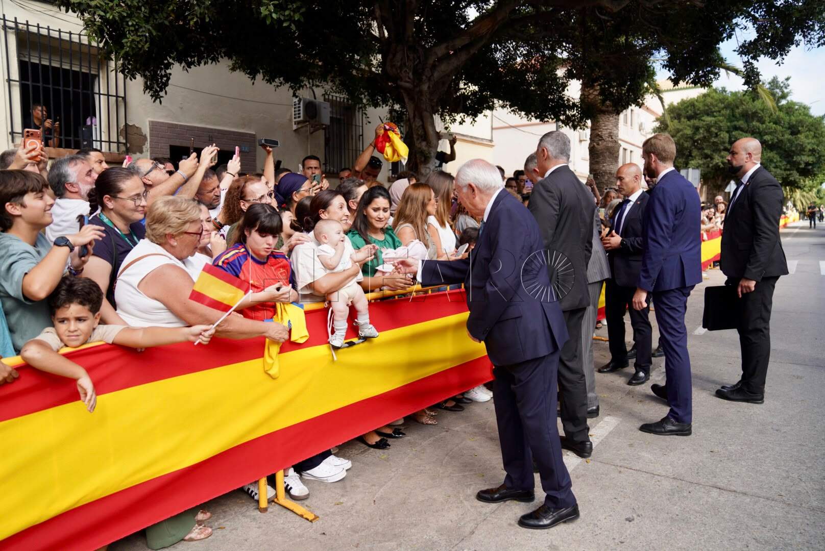 Imbroda cree que la visita de los Reyes ha dado pie a “una nueva Melilla”