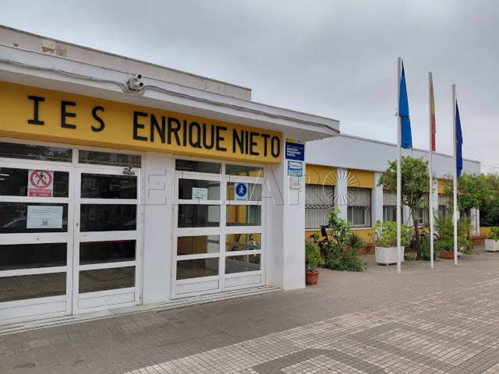 El IES Enrique Nieto celebra sus 50 años de historia con un encuentro entre generaciones